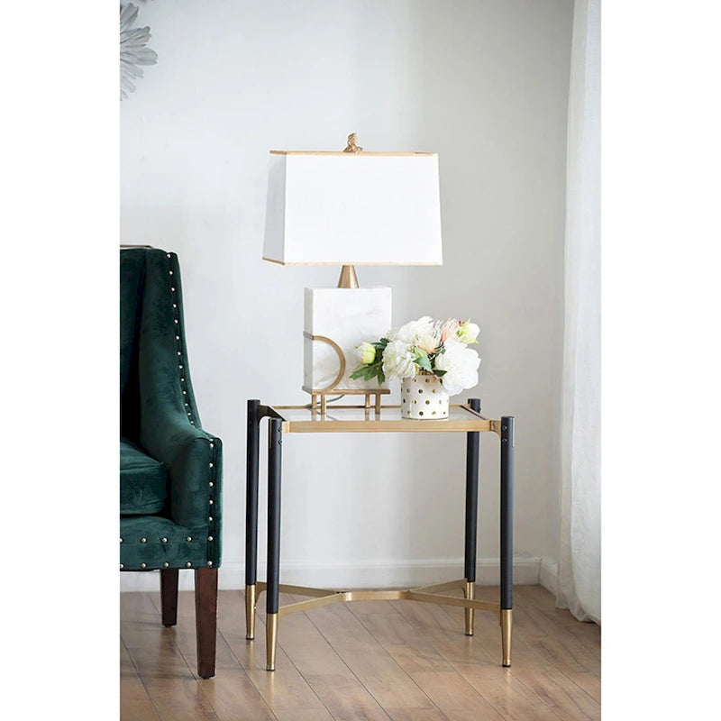 Table d'appoint rectangulaire noir mat et or avec plateau en verre