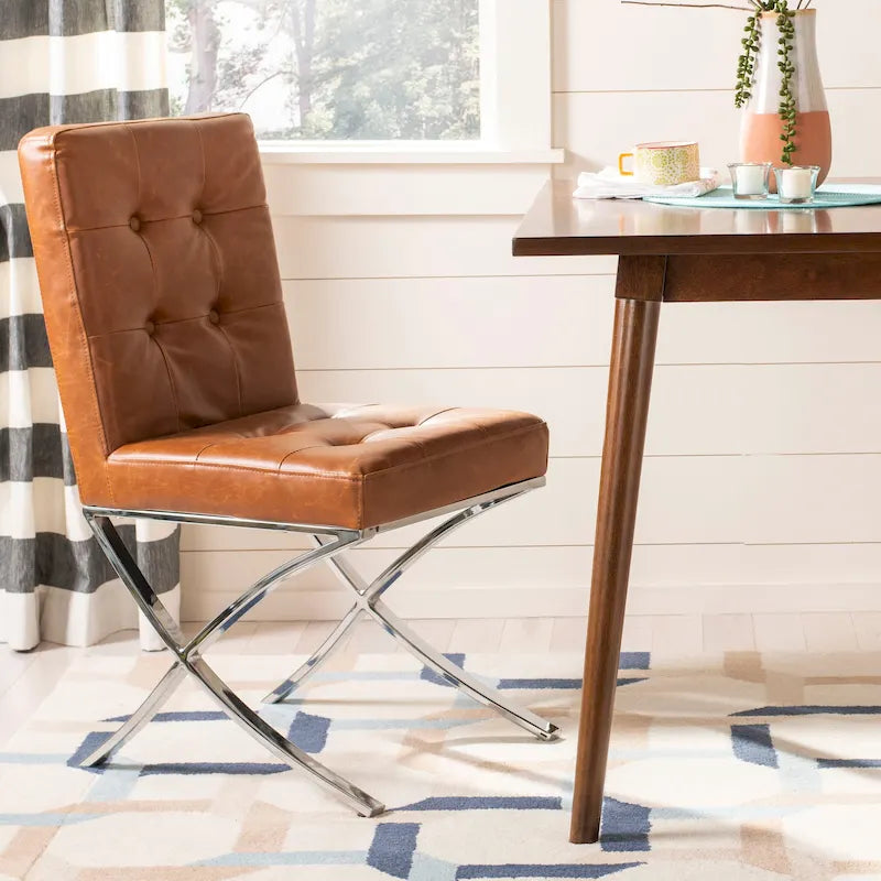 Chaise d'appoint capitonnée Glam avec pieds chromés