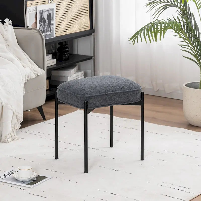 Repose-pieds ottoman rectangulaire en velours capitonné