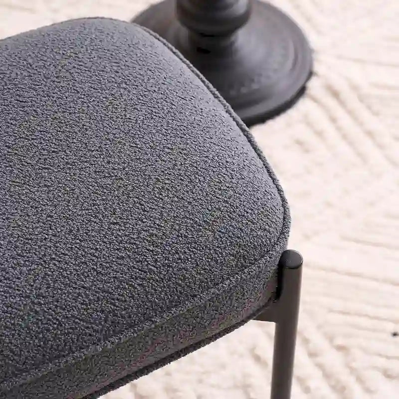 Repose-pieds ottoman rectangulaire en velours capitonné