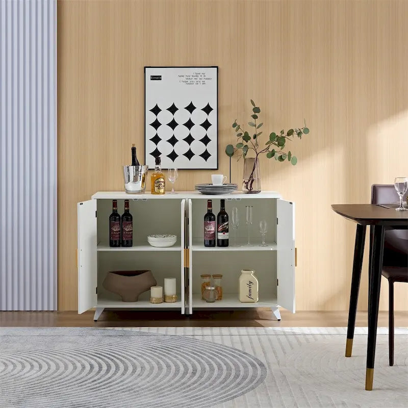 Buffet bahut 4 portes avec motif de vaguelettes